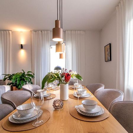 Stilvolles City-Apartment I Netflix I Wlan L Stellplatz I Zentral Schwarzenberg  Zewnętrze zdjęcie