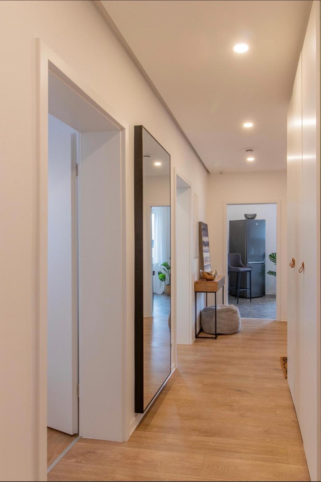 Stilvolles City-Apartment I Netflix I Wlan L Stellplatz I Zentral Schwarzenberg  Zewnętrze zdjęcie