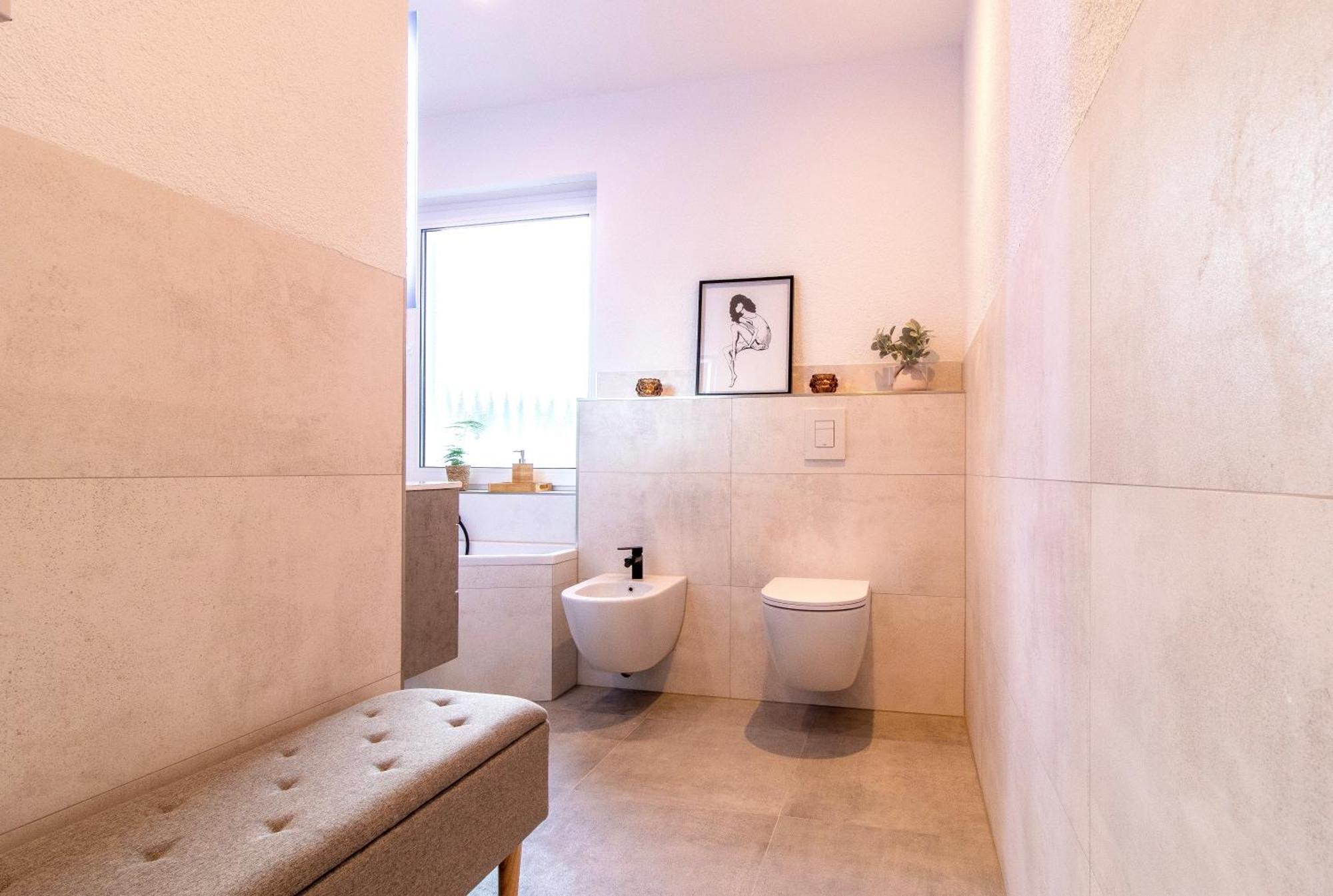 Stilvolles City-Apartment I Netflix I Wlan L Stellplatz I Zentral Schwarzenberg  Zewnętrze zdjęcie