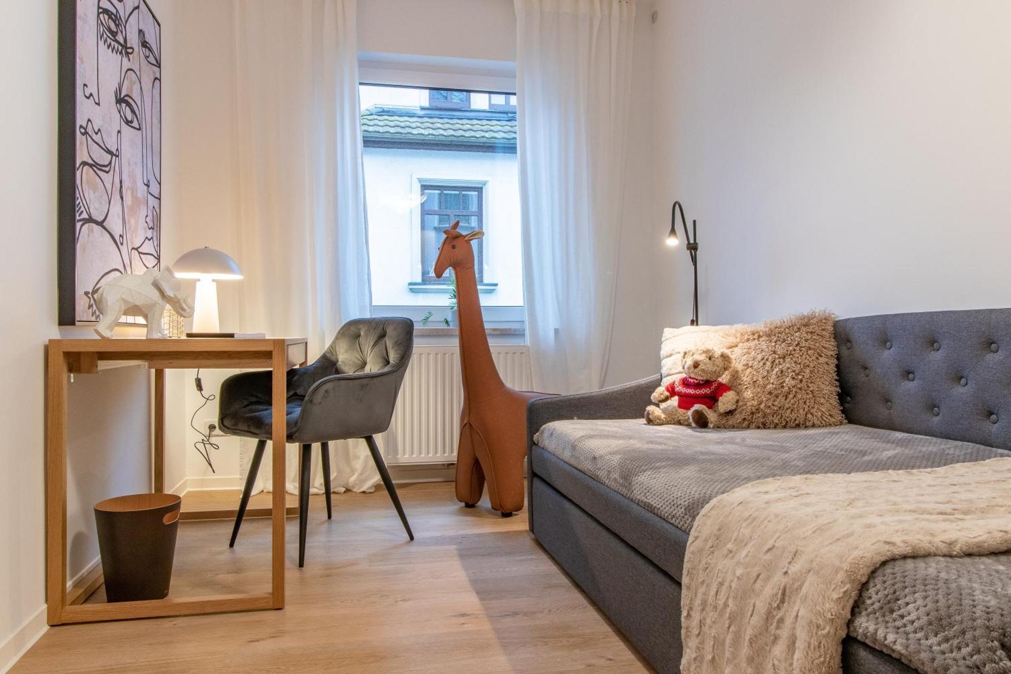 Stilvolles City-Apartment I Netflix I Wlan L Stellplatz I Zentral Schwarzenberg  Zewnętrze zdjęcie