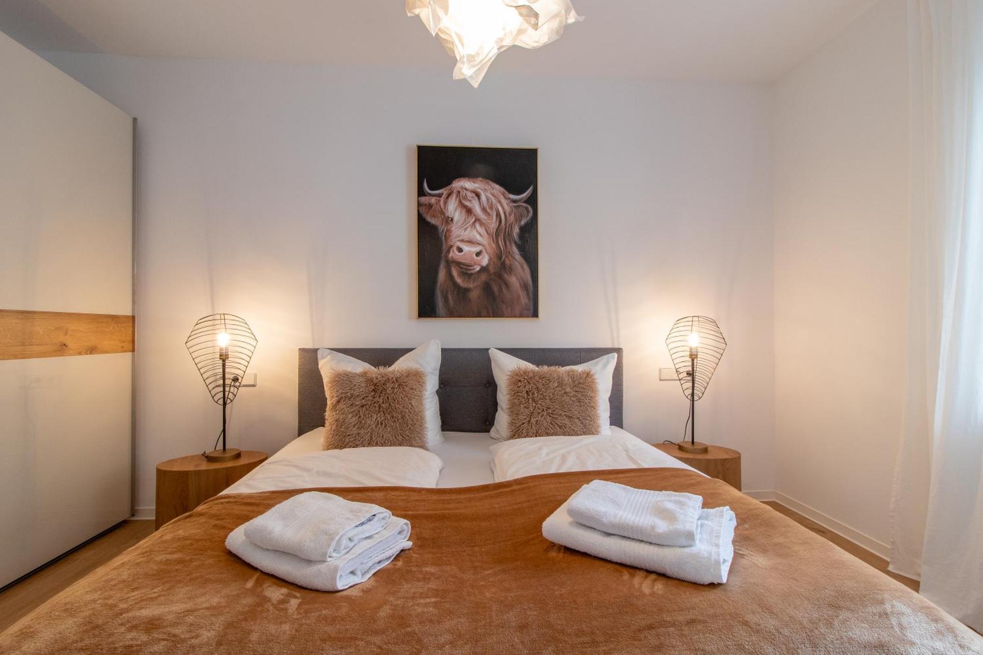 Stilvolles City-Apartment I Netflix I Wlan L Stellplatz I Zentral Schwarzenberg  Zewnętrze zdjęcie