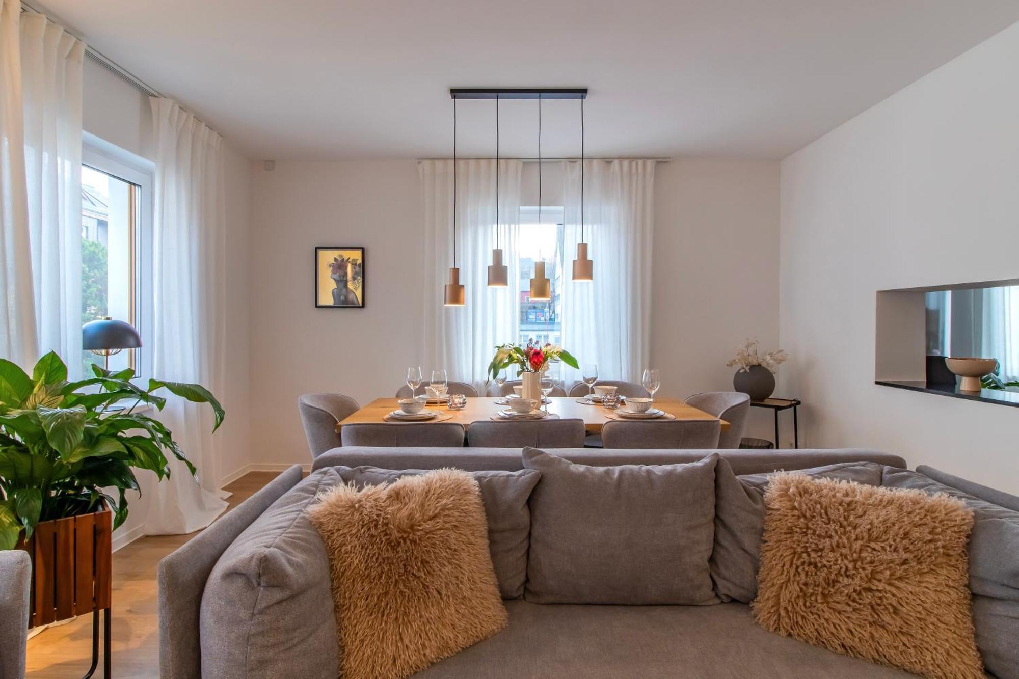 Stilvolles City-Apartment I Netflix I Wlan L Stellplatz I Zentral Schwarzenberg  Zewnętrze zdjęcie